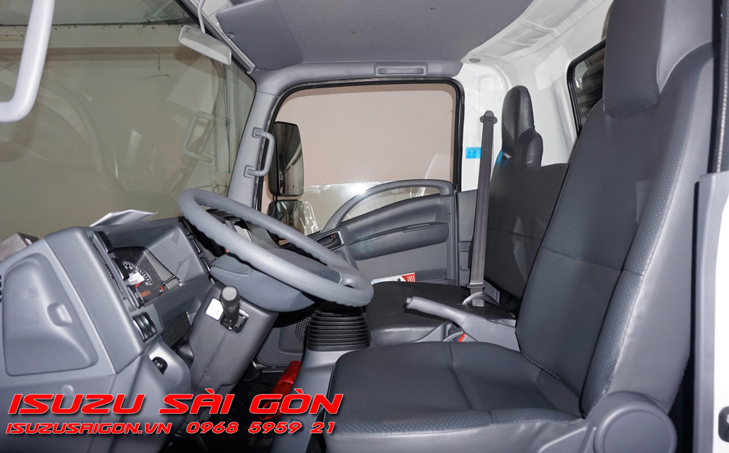 Xe Tải Isuzu 3T5 NPR400 9